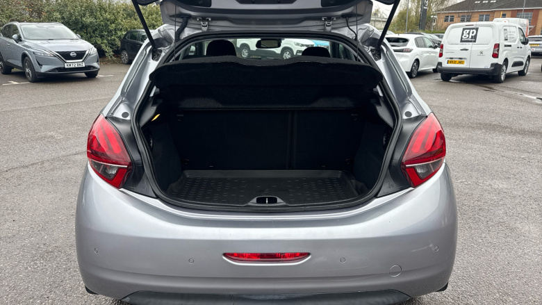 Peugeot 208 1.2 PureTech 82 Tech Edition 5dr [Start Stop] Petrol Hatchback